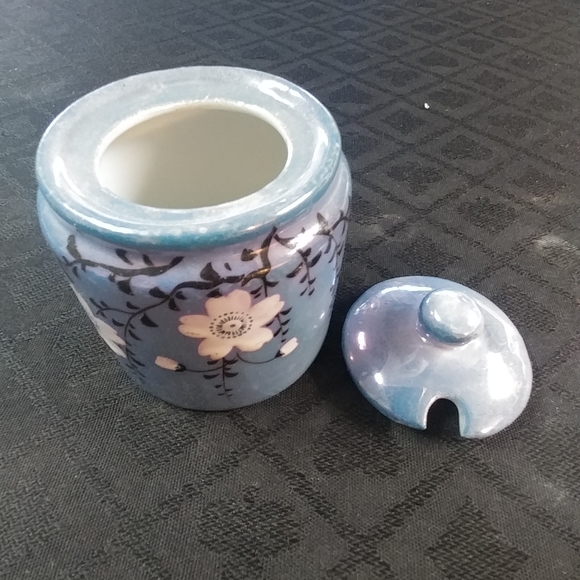 Blue Lusterware H.P. Cherry Blossom Salt Cellar - Picture 2 of 4